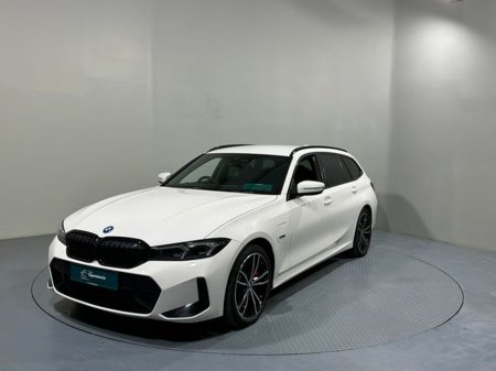 2022 BMW 3 Series 330E M Sport €40,800