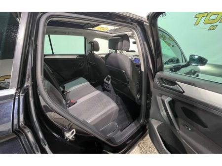 2017 Volkswagen Tiguan COMFORTLINE 2.0 TDI 115BHP 115HP MANUAL 6SPEED FWD 4 €14,700 thumbnail