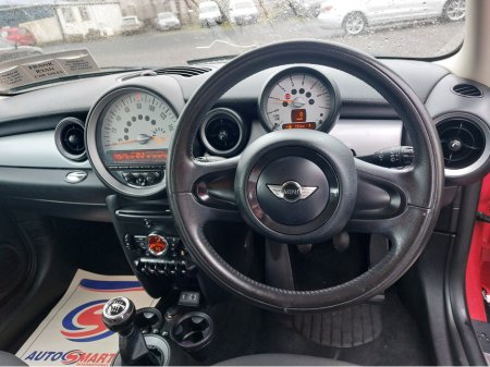 2014 MINI Hatch 1.6 D 3DR ONE €8,500