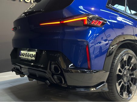 2024 BMW XM 50E PHEV AUTO MEGA SPEC €124,950 thumbnail