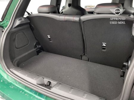 2025 MINI Hatch COOPER 3Dr Sport Auto €40,975 thumbnail