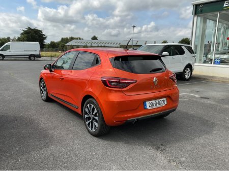 2020 Renault Clio ICONIC BLUE DCI €13,995 thumbnail