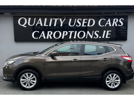 2015 Nissan Qashqai 1.2 PET SV 4DR 5DR//NEW N,C,T//JUST SERVICED// €8,950
