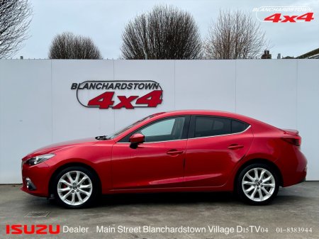 2015 Mazda Mazda3 2.2 TD SKYACTIV-D SPORT NAV 4 4DR D €5,900
