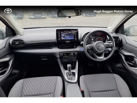 2023 Toyota Yaris 1.5 HYBRID LUNA 4DR AUTO €24,495 thumbnail