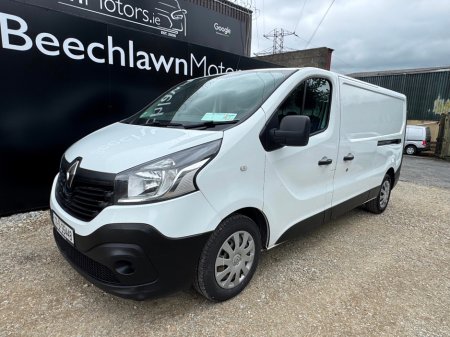 2017 Renault Trafic 1.6 DCI 125 PS LWB // NO VAT // 06/26 CVRT // GOOD CONDITION // BLUETOOTH, ELECTRIC WINDOWS AND ELECTRIC MIRRORS // €7,495 thumbnail