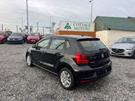 2015 Volkswagen Polo  €11,950