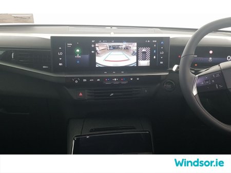 2025 Opel Grandland Elegance 1.2 MHEV (Tech Pack) thumbnail