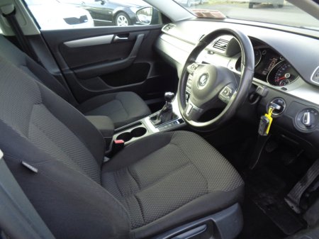 2012 Volkswagen Passat 1.6 TDI S Bluemotion Tech 4DR €6,900