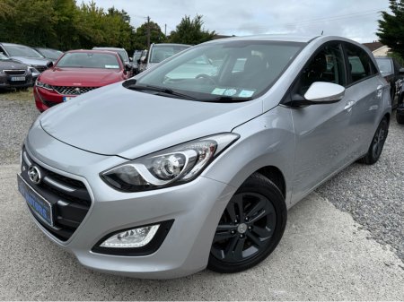 2016 Hyundai i30 1.6 DELUXE €9,450