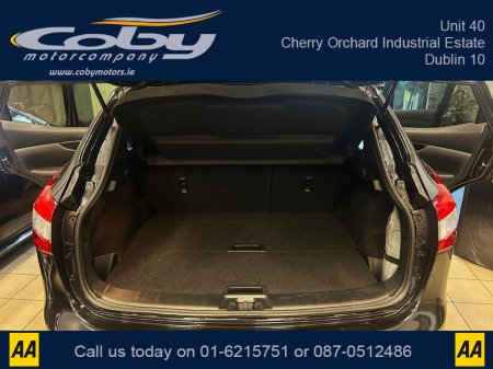 2017 Nissan Qashqai 1.5 Top Spec SV PREMIUM '17 5DR. NCT,Full Leather, Alloy Wheels, MFSW, Full Electrics, Reverse Cam,Parking Sensors, Cruise Control, Dual Climate Control, Sat Nav, Heated Seats, Luggage Cover and m €15,950 thumbnail