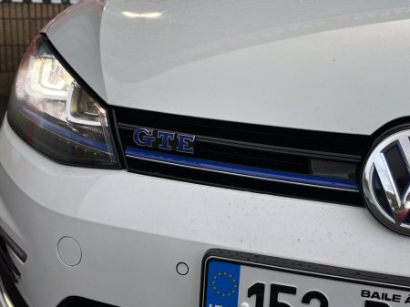 2015 Volkswagen Golf 1.4 TSI GTE €12,950