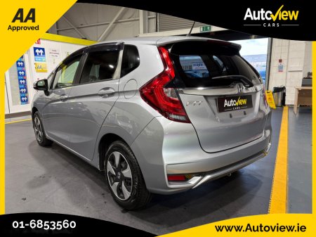 2019 Honda Jazz /Fit 1.5 Self-Charging Hybrid Automatic. AA APPROVED // FINANCE & NATIONWIDE DELIVERY AVAILABLE // SIMI DEALER €14,995 thumbnail