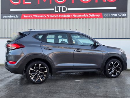 2017 Hyundai Tucson 1.7 D Premium €13,950