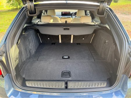 2024 BMW 5 Series 241 G31 MSPORT TOURING * ARCTIC RACE BLUE * €56,950