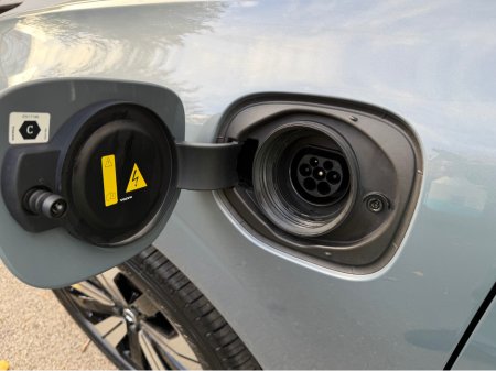 2023 Volvo XC60 ***SOLD***PLUS DARK T6 RECHARGE AWD//GREAT SPEC//LOVELY COLOUR COMBINATION//PANORAMIC ROOF//SIMI AND AA DEALER thumbnail