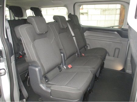 2025 Ford Transit Custom KOMBI TREND 2.5 PHEV 9 SEATER €59,950