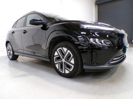 2021 Hyundai Kona 2021*64KWH HYUNDAI KONA PREMIUM EV*484KM RANGE*FULL HYUNDAI SERVICE HISTORY*PREMIUM PACK*2 CHARGER*1 OWNER*FANTASTIC CONDITION SPEC Bluetooth,Apple car-play,Centre Armrest,Climate Co €19,900