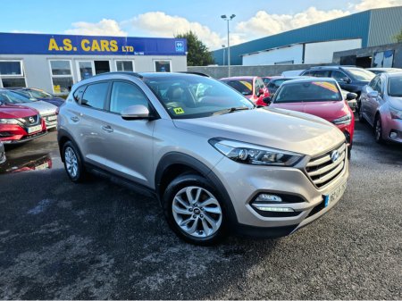 2016 Hyundai Tucson PREMIUM **IRISH CAR ** PANORAMIC GLASS ROOF ** FULL LEATHER ** HEATED SEATS ** REVERSE CAMERA ** SAT NAV ** STUNNING EXAMPLE ** €11,995