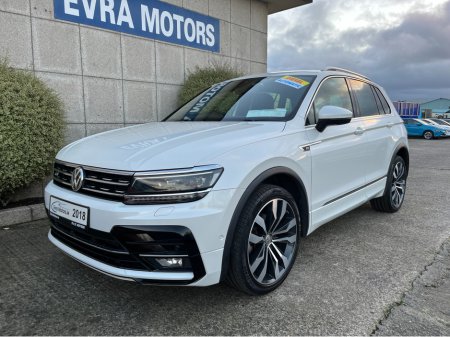 2018 Volkswagen Tiguan R-LINE 4 MOTION AUTOMATIC 2.0 DIESEL //MASSIVE SPEC//FULL LEATHER//HEAD UP DISPLAY//HEATED SEATS//360 PARKING CAMERAS// €29,950 thumbnail
