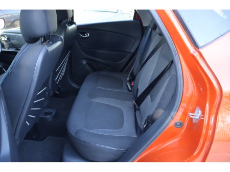2015 Renault Captur INTENSE (Reserved Deposit Taken) thumbnail