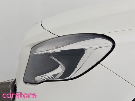 2017 Mercedes-Benz GLA Class GLA 200 CDI STYLE €21,480 thumbnail