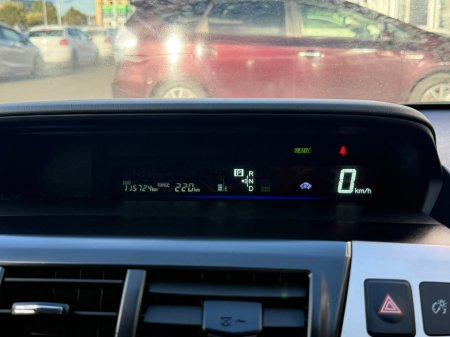 2013 Toyota Prius  €11,990 thumbnail