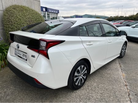 2019 Toyota Prius HYBRID AUTOMATIC 1.8 PETROL //HIGH SPEC// ELECTRIC DRIVERS SEAT//HEAD UP DISPLAY//KEYLESS ENTRY// €17,950