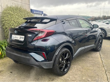 2019 Toyota C-HR SOL AUTOMATIC HYBRID 1.8 PETROL //LOW MILES//HIGH SPEC//HEATED HALF LEATHER SEATS//KEYLESS ENTRY//ADAPTIVE CRUISE CONTROL// €21,950