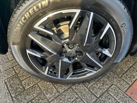 2024 Peugeot 3008  €35,950