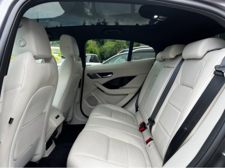 2022 Jaguar I-Pace BLACK EDITION 400PS AWD €31,950 thumbnail