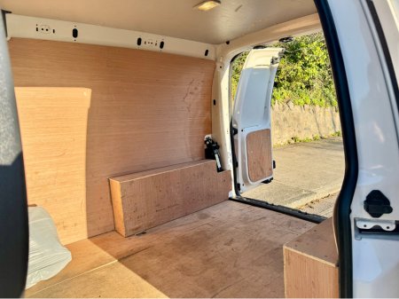 2018 Volkswagen Caddy C20 STARTLINE TDI 5DR €7,995 thumbnail