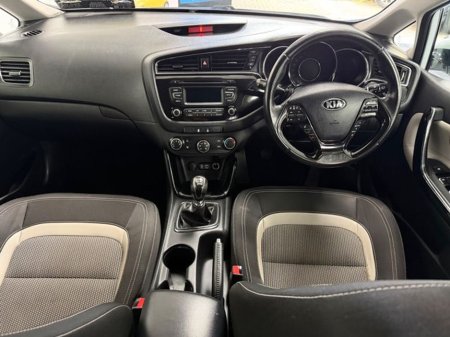 2016 Kia Ceed 1.4 EX Diesel 5DR €7,950 thumbnail