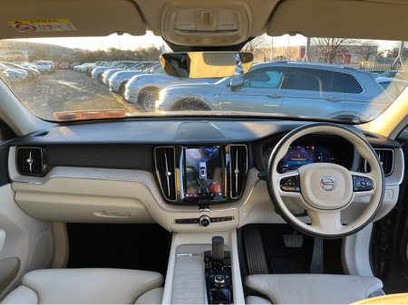 2023 Volvo XC60 T6 PHEV PLUS DARK AWD AUTOMATIC 2.0 PETROL //HIGH SPEC//PANORAMIC GLASS ROOF//360 PARKING CAMERAS//SAT NAV// €39,950 thumbnail