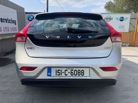 2015 Volvo V40 D2 Leather €9,800