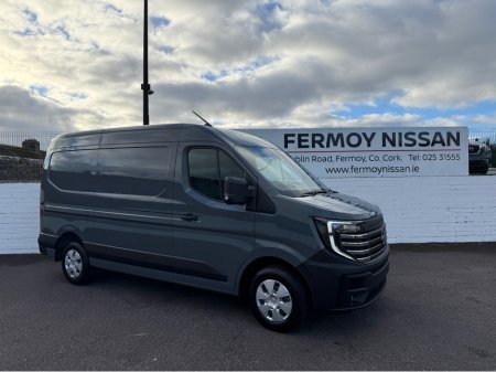 2026 Nissan Interstar Free Towbar & Ply-lining L2H2 150 bhp SV Premium €35,326