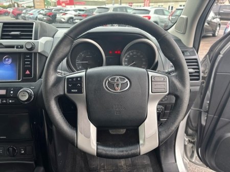 2017 Toyota Landcruiser LWB GX COMM AUTO €27,950 thumbnail