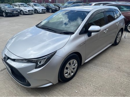 2021 Toyota Corolla HYBRID 1.8 AUTOMATIC 5DR ESTATE MODEL  www.bolandscarcentre.ie €19,900