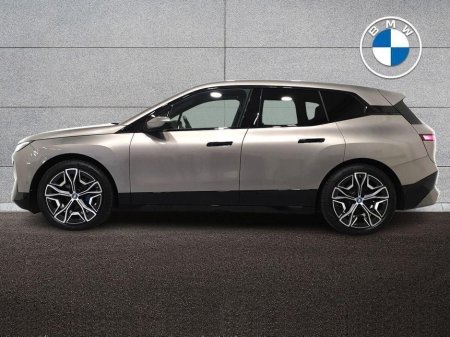 2025 BMW iX xDrive50 M Sport €99,950