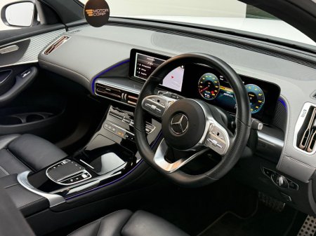 2023 Mercedes-Benz EQC 400 AMG LINE PREMIUM 4MATIC €39,990 thumbnail