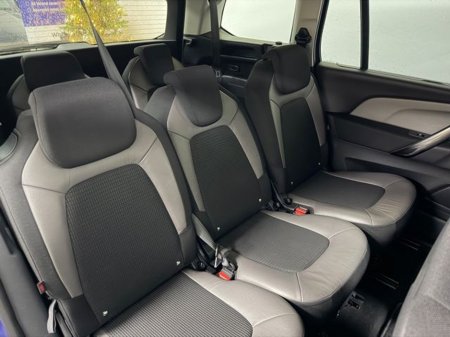 2019 Citroen C4 SpaceTourer Feel Excl Bluehdi130 S&S 6.2 4 €17,950 thumbnail