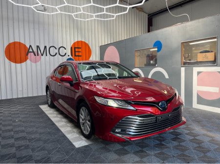 2018 Toyota Camry 2.5 HYRBID / 51k KMs / ADAPTIVE CRUISE , ELECTRIC SEATS & MORE €22,950