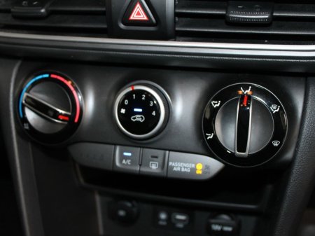 2020 Hyundai Kona Kauai Comfort 5DR €15,750 thumbnail