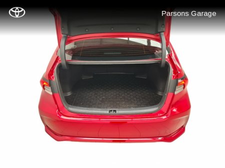 2021 Toyota Corolla COROLLA HYB LUNA SALOON €23,995 thumbnail