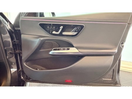 2024 Mercedes-Benz E Class *AMG LNE ADVANCE* €67,800 thumbnail