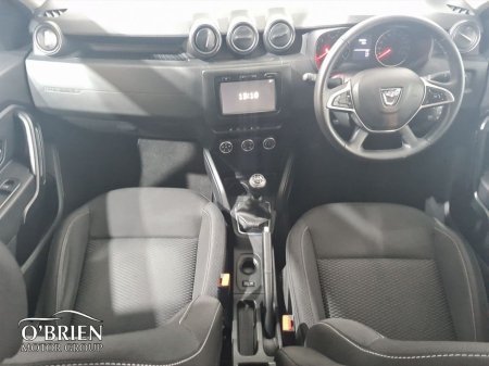 2020 Dacia Duster Blue dCi 115 Comfort €15,900