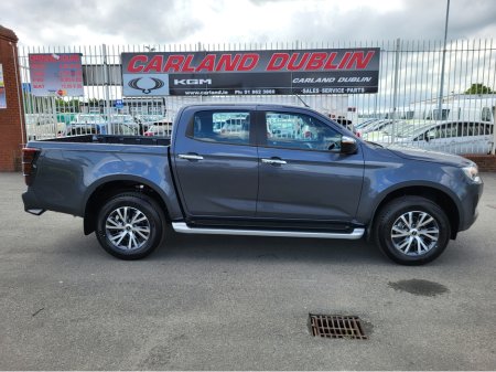 2026 Isuzu D-MAX (5yr warranty) 1.9 Turbo diesel double cab 001679 €45,999 thumbnail