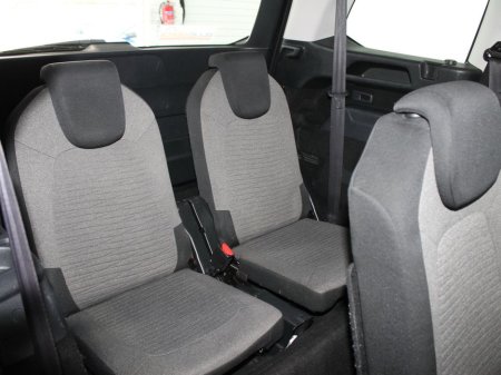 2015 Citroen C4 Picasso Grand C4picasso 1.6e-hdi (115) Selection €8,999 thumbnail