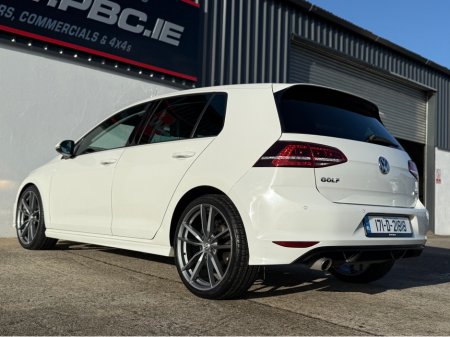 2017 Volkswagen Golf HIGHLINE 1.6 TDI MANUAL 5SPEED 110HP 5DR €17,750 thumbnail