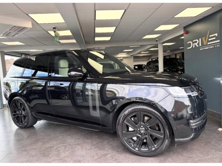 2025 Land Rover Range Rover 3.0 P460E Autobiography €149,900